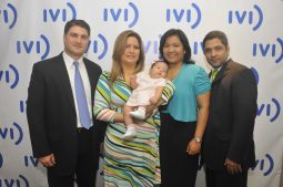 [:pa]IVI Panamá presenta a Hanna, primera bebé panameña nacida gracias a la técnica PGS con arrays de CGH, por edad materna avanzada